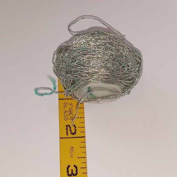 🎯 10 for $10 / Embroidery Thread Silver - Picture 2 of 7